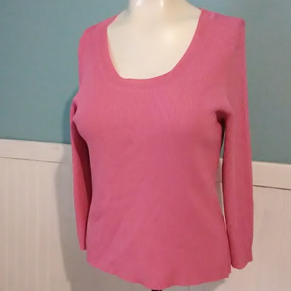 Worthington Tops - Worthington 3/4 Sleeve Shirt. Size M